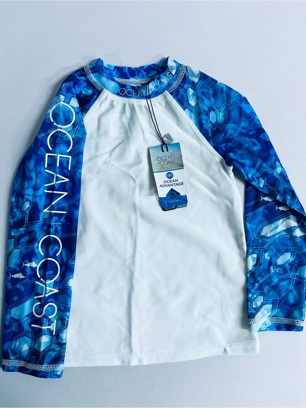 Brand New-Ocean + Coast Boy’s Blue Rain Long-Sleeve Swim Rashguard